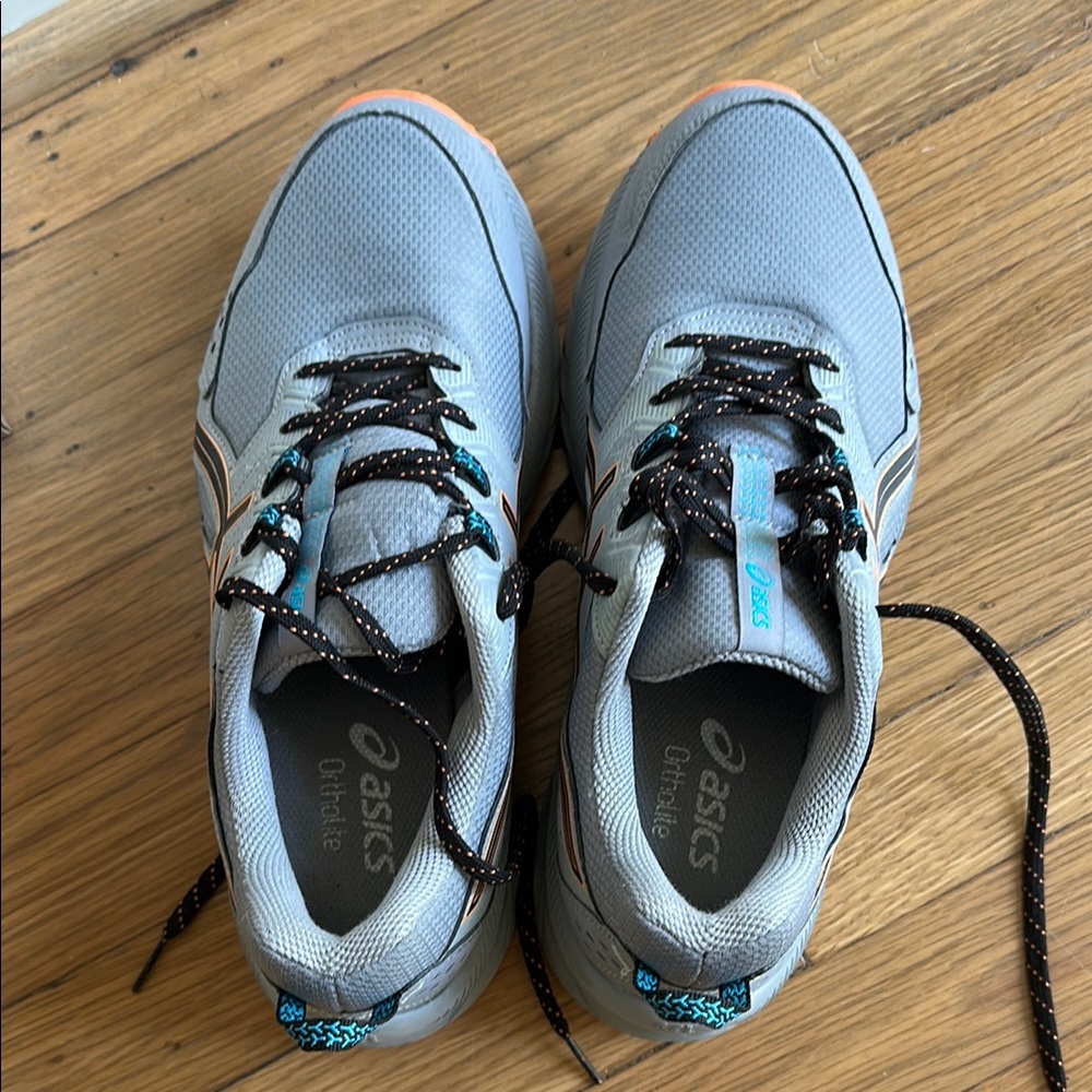 Asics Light Gray and Teal Athletic Shoes